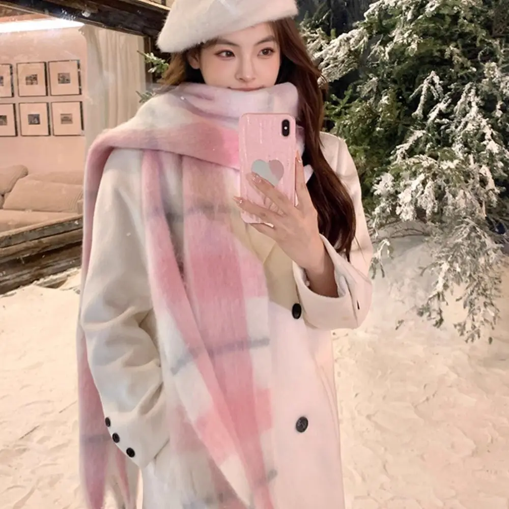 Темпераментный клетчатый шерстяной шарф с кисточками, холодостойкий корейский стиль, зимние кашемировые шарфы, утепленные элегантные женские шаль, осень
Темпераментный клетчатый шерстяной шарф с кисточками, холодостойкий корейский стиль, зимние кашемировые шарфы, утепленные элегантные женские шаль, осень