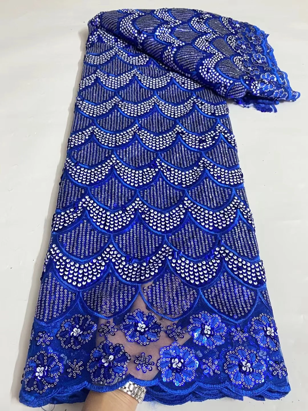 New Fashion Royal Blue French Sequins Tulle Lace Fabric 2023 High Quality African Nigeria Lace Fabric For Wedding Dress KDP23105
New Fashion Royal Blue French Sequins Tulle Lace Fabric 2023 High Quality African Nigeria Lace Fabric For Wedding Dress KDP23105