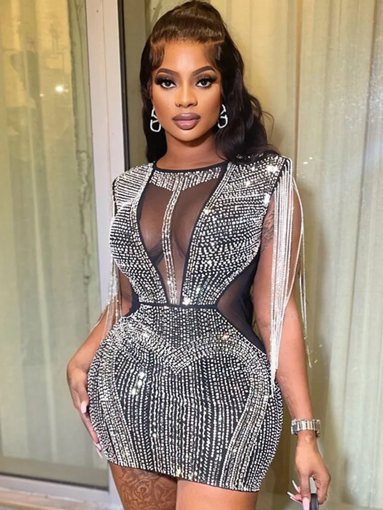 Sexy Party Short Prom Rhinestone Tassel Mesh Dress Luxury Sleeveless See Through Night Club Wedding Evening Bodycon Mini Dresses
Sexy Party Short Prom Rhinestone Tassel Mesh Dress Luxury Sleeveless See Through Night Club Wedding Evening Bodycon Mini Dresses