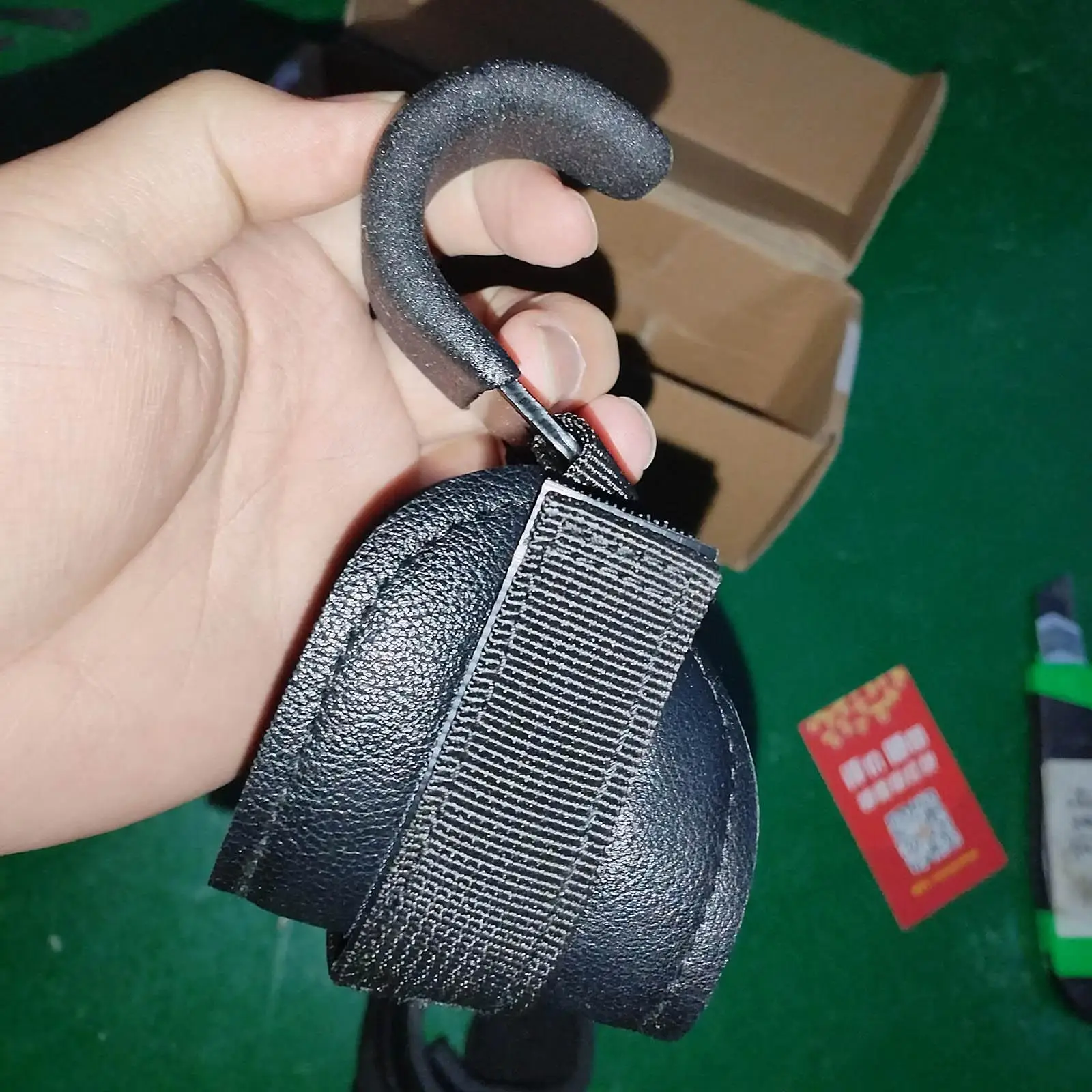Weightlifting Gloves 1 Pair Work Power Weightlifting Weight Palm Straps Durable Gym Gloves Pull up for Training Cycling Home
Weightlifting Gloves 1 Pair Work Power Weightlifting Weight Palm Straps Durable Gym Gloves Pull up for Training Cycling Home