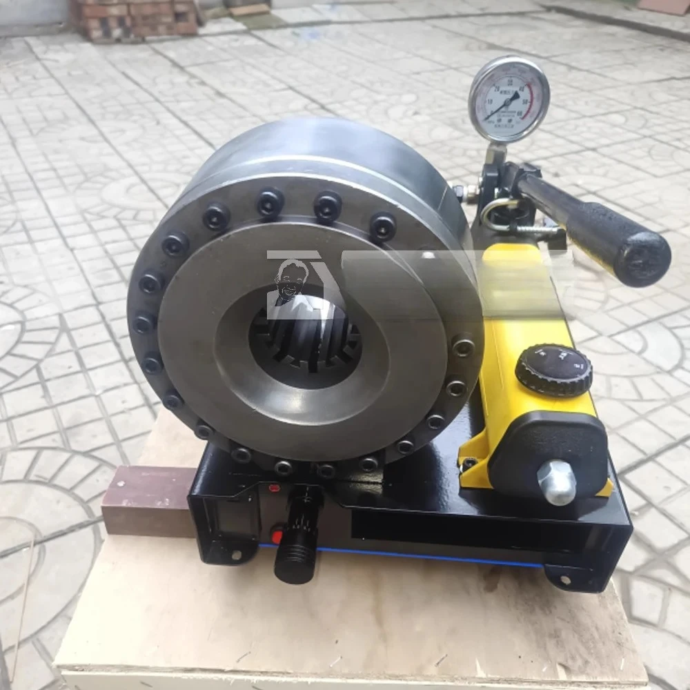 Hydraulic Hose Crimper Machine 2.2kw 10-31mm Electric Shrinking Machine High-pressure Oil Pipe Hydraulic Hose Crimping Machine
Hydraulic Hose Crimper Machine 2.2kw 10-31mm Electric Shrinking Machine High-pressure Oil Pipe Hydraulic Hose Crimping Machine