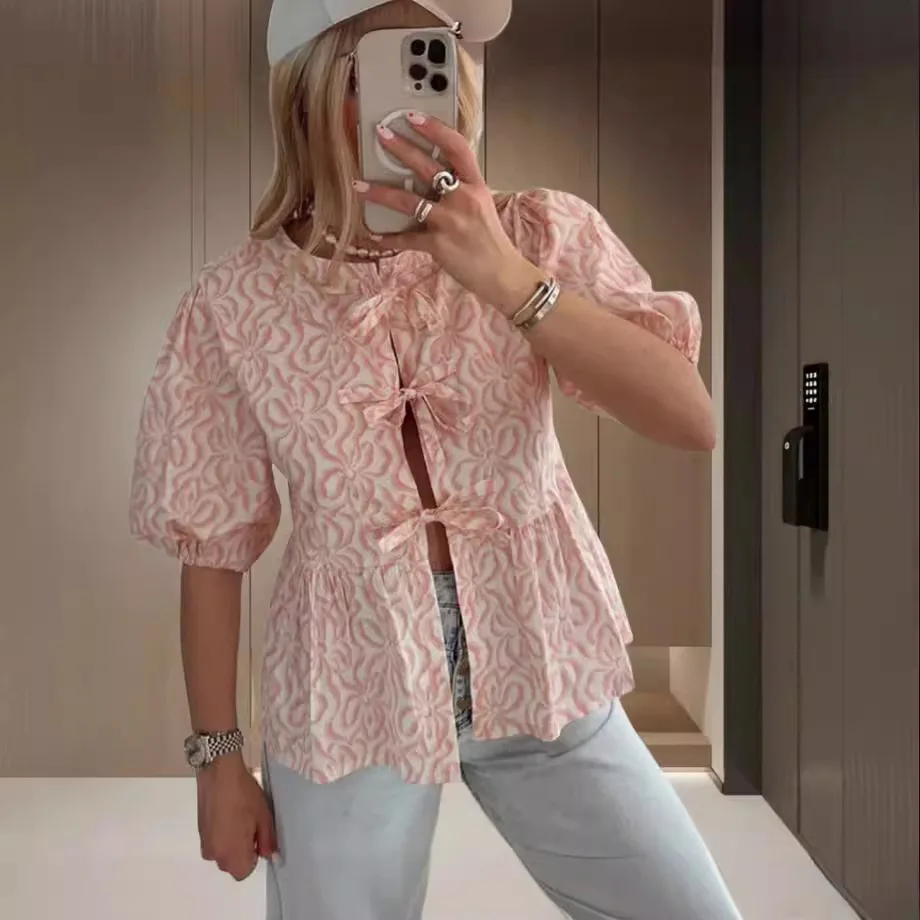Round Neck Print Lace Up Bow Women T Shirt Fashion Casual Loose Short Puff Sleeve Tees 2024 Spring New Female High Street Tops
Round Neck Print Lace Up Bow Women T Shirt Fashion Casual Loose Short Puff Sleeve Tees 2024 Spring New Female High Street Tops