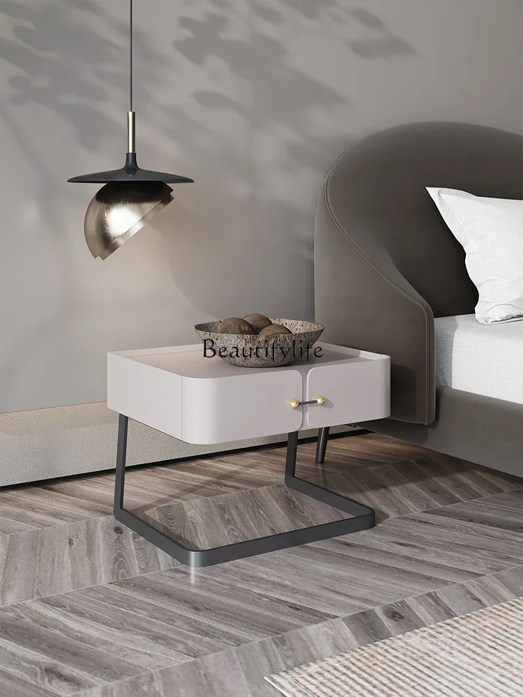 Modern Light Luxury Bedside Simple Style Bedside Cabinet with Drawer Storage Mini Small Side Cabinet
Modern Light Luxury Bedside Simple Style Bedside Cabinet with Drawer Storage Mini Small Side Cabinet