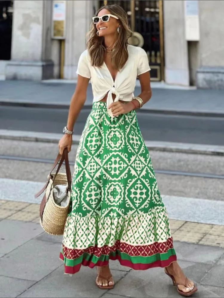 Elegant Women Green Print Big Hem Skirts 2025 Spring Summer Femme Patchwork Elastic Waist Skirt Streetwear Casual Long Skirt
Elegant Women Green Print Big Hem Skirts 2025 Spring Summer Femme Patchwork Elastic Waist Skirt Streetwear Casual Long Skirt