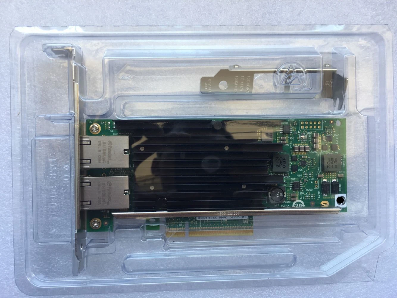 716589-001 Ethernet 10 Гб 2-портовый 561T 716591-B21 717708-001 сетевой адаптер
716589-001 Ethernet 10 Гб 2-портовый 561T 716591-B21 717708-001 сетевой адаптер