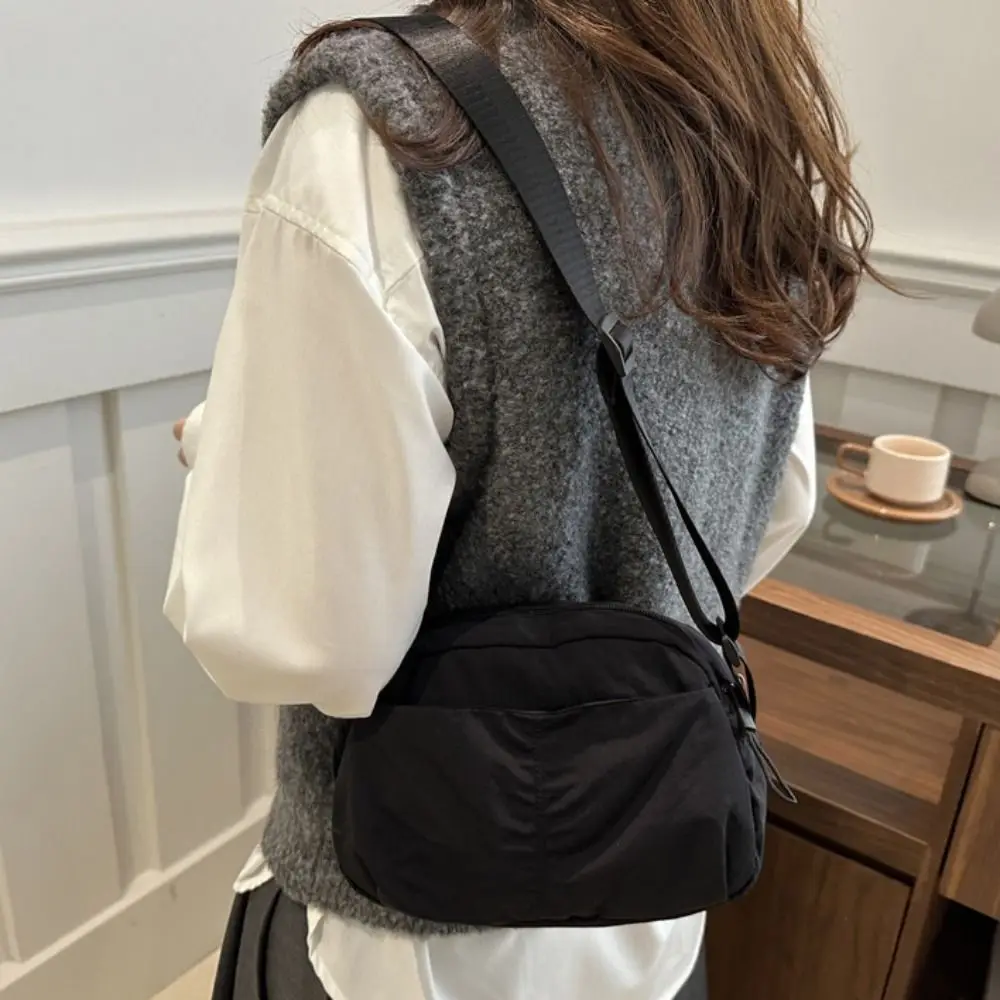 Quick-dry Nylon Square Bag Japanese Style Messenger Bag Sling Crossbody Bag Large Capacity Solid Color Versatile Waist Pack
Quick-dry Nylon Square Bag Japanese Style Messenger Bag Sling Crossbody Bag Large Capacity Solid Color Versatile Waist Pack