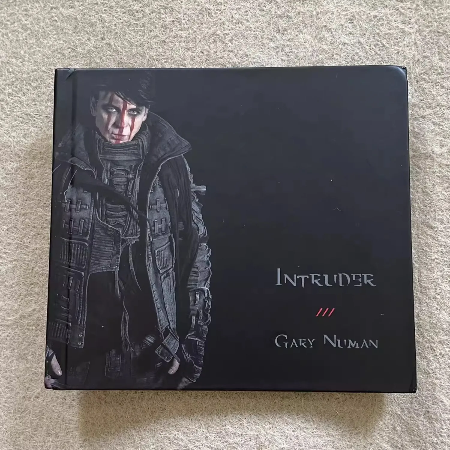 Gary Numan Intruder Deluxe Edition CD Electronic Rock Music Album Enhanced Tracks for Music Enthusiasts and Collection
Gary Numan Intruder Deluxe Edition CD Electronic Rock Music Album Enhanced Tracks for Music Enthusiasts and Collection
