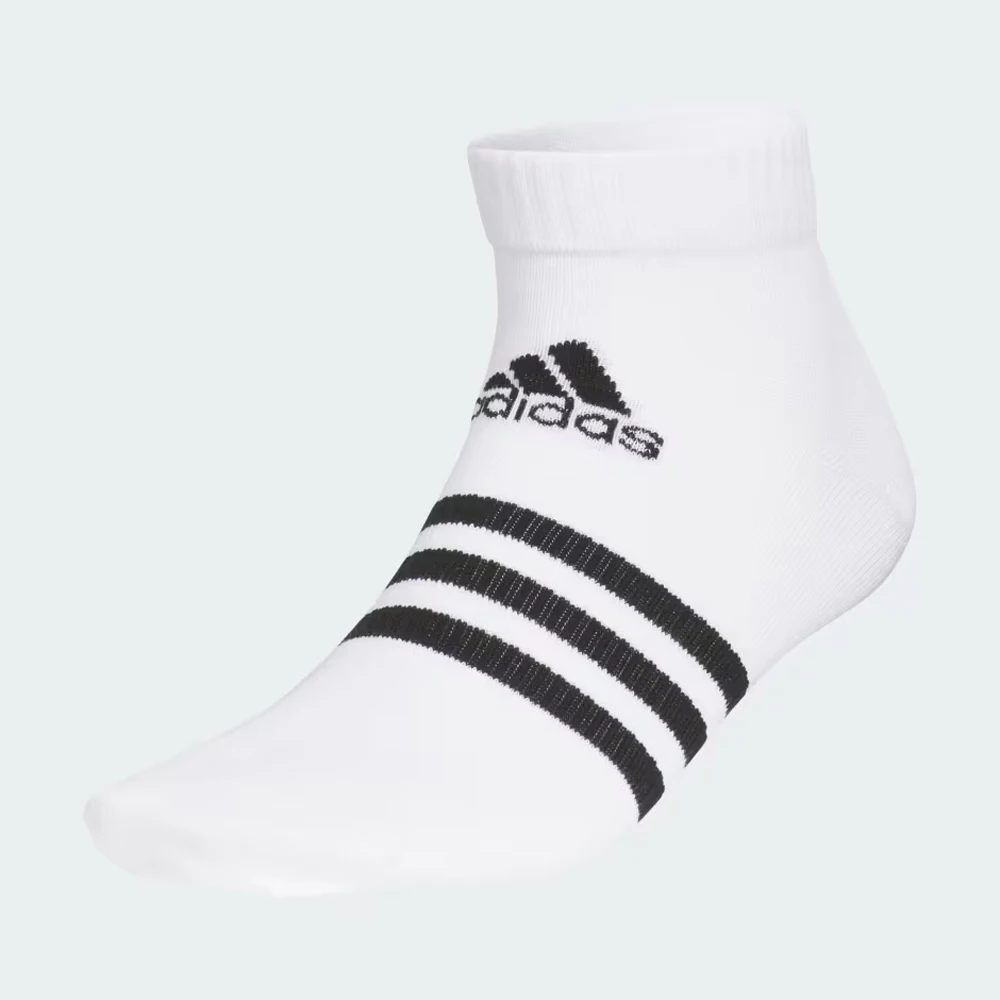 Adidas 3ST AK SOCKS 1P Классические носки до щиколотки с 3 полосками — удобные, прочные и идеально подходят для повседневного ношения
Adidas 3ST AK SOCKS 1P Классические носки до щиколотки с 3 полосками — удобные, прочные и идеально подходят для повседневного ношения