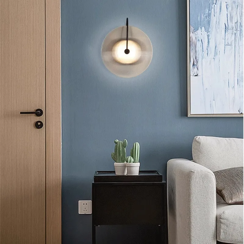 Nordic modern bedroom bedside LED wall lamp light luxury creative designer living room staircase simple round glass wall lamp
Nordic modern bedroom bedside LED wall lamp light luxury creative designer living room staircase simple round glass wall lamp