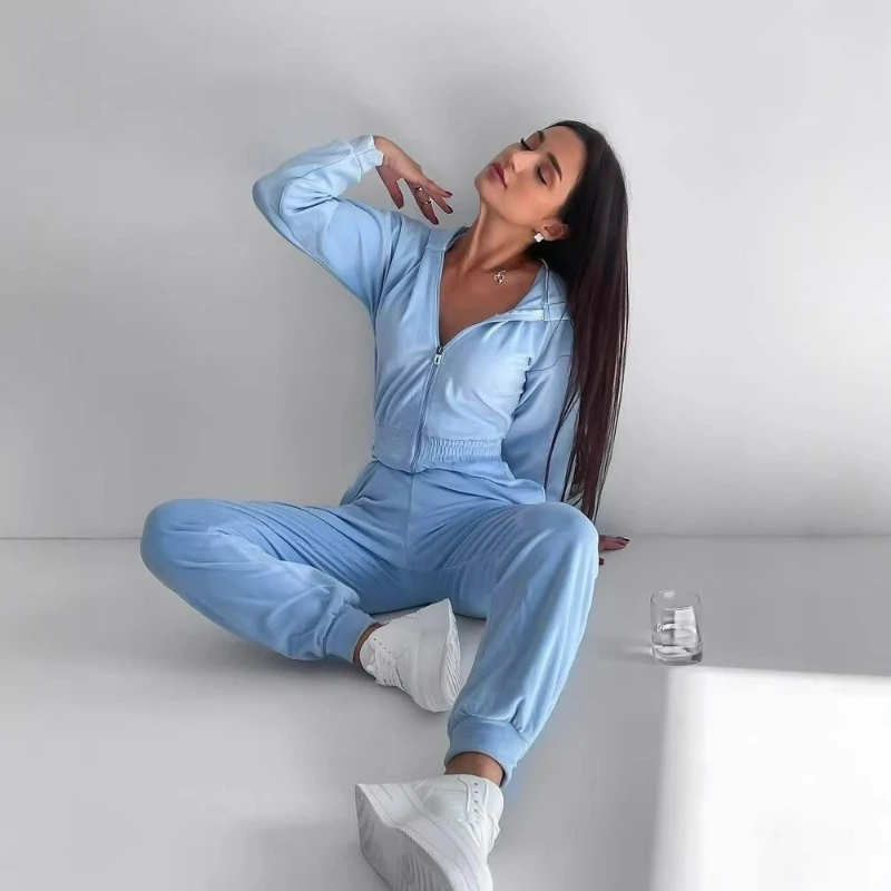 Spring 2026 New Fashionable European American Style Loose Versatile Long-sleeved Hooded One-piece Pants Two-piece Set for Women
Spring 2026 New Fashionable European American Style Loose Versatile Long-sleeved Hooded One-piece Pants Two-piece Set for Women