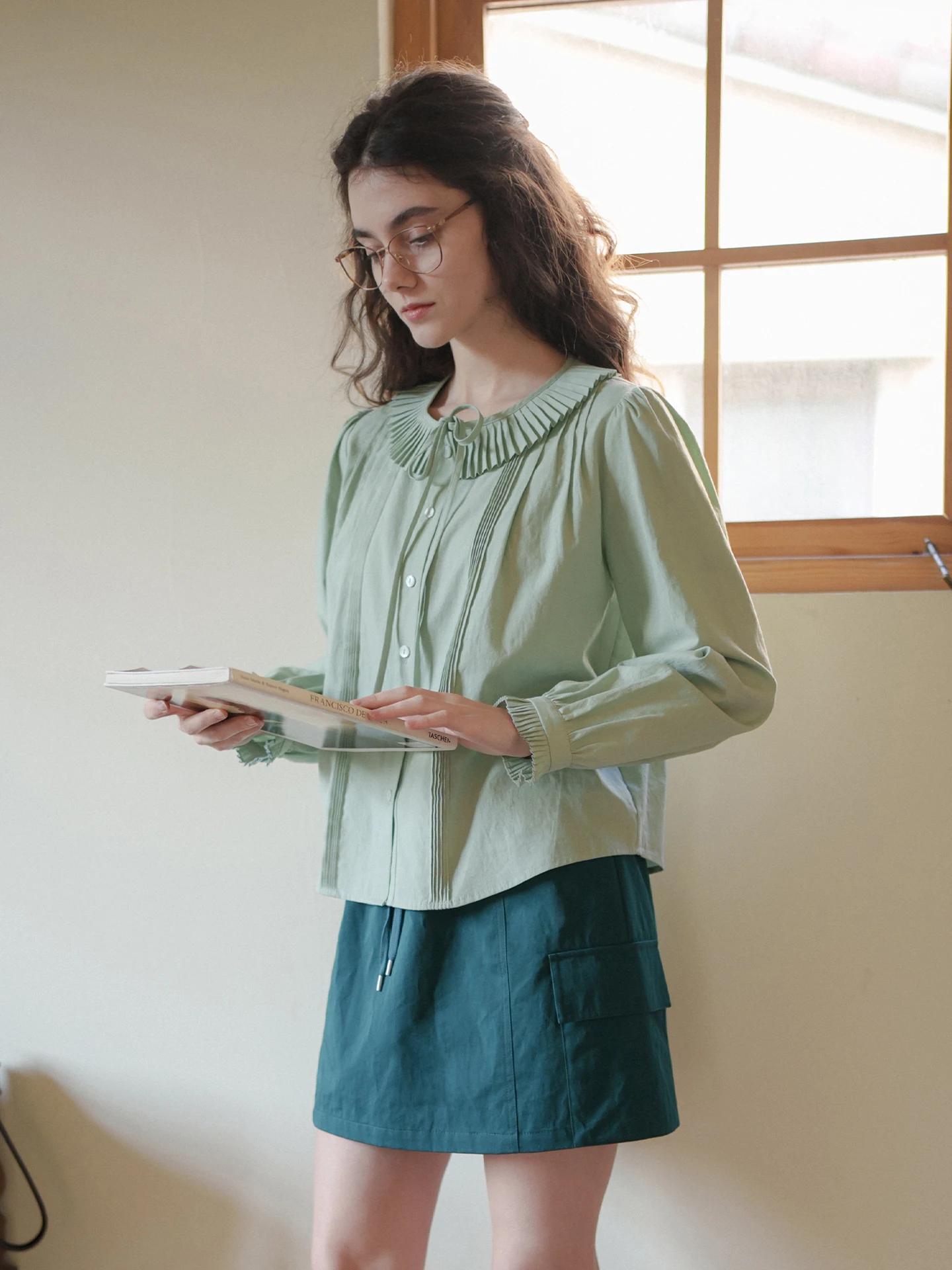 Slimming Han Han Hemp Shirt MarchNoon French Style Loose Fit Long Sleeve Bubble Sleeve Ruffle Hem Accordion Pleat Belt Detail
Slimming Han Han Hemp Shirt MarchNoon French Style Loose Fit Long Sleeve Bubble Sleeve Ruffle Hem Accordion Pleat Belt Detail