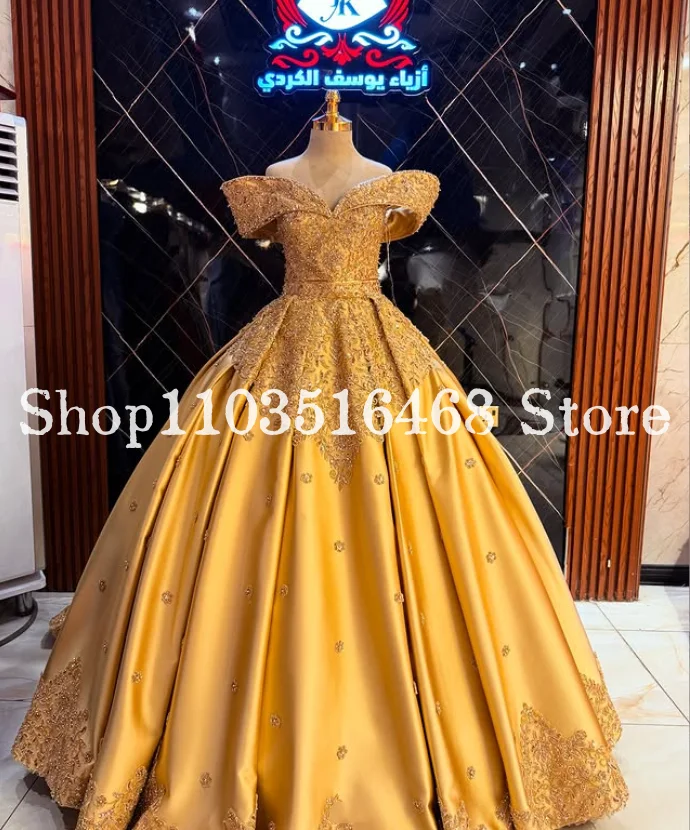 Gold Elegant Satin Dubai Evening Dress Luxury Off-the-shoulder Beaded Applique A-line Arabic Custom Formal Occasions
Gold Elegant Satin Dubai Evening Dress Luxury Off-the-shoulder Beaded Applique A-line Arabic Custom Formal Occasions