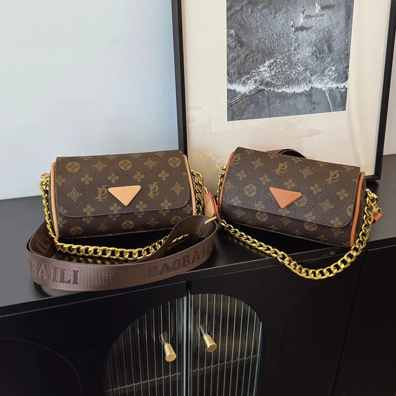 Top Brand Genuine Leather Shoulder Bag Women's Elegant Crossbody Handbag Vintage Tote for Daily Essentials
Top Brand Genuine Leather Shoulder Bag Women's Elegant Crossbody Handbag Vintage Tote for Daily Essentials