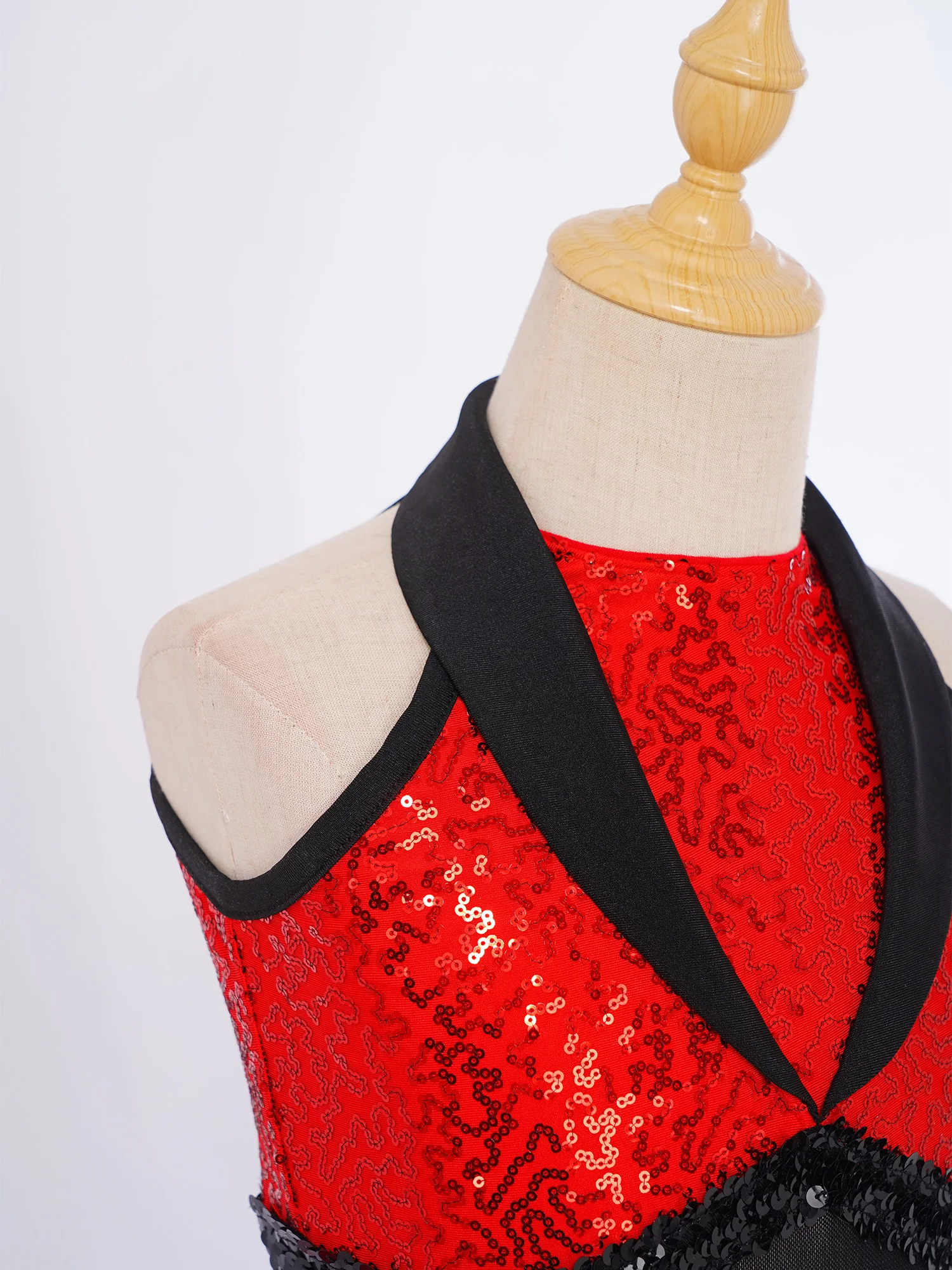 Kids Girls Jazz Latin Leotard Mesh Keyhole Back Feather Trim Sequins Collar Sleeveless Recital Dancewear Jazz Dance Costume
Kids Girls Jazz Latin Leotard Mesh Keyhole Back Feather Trim Sequins Collar Sleeveless Recital Dancewear Jazz Dance Costume