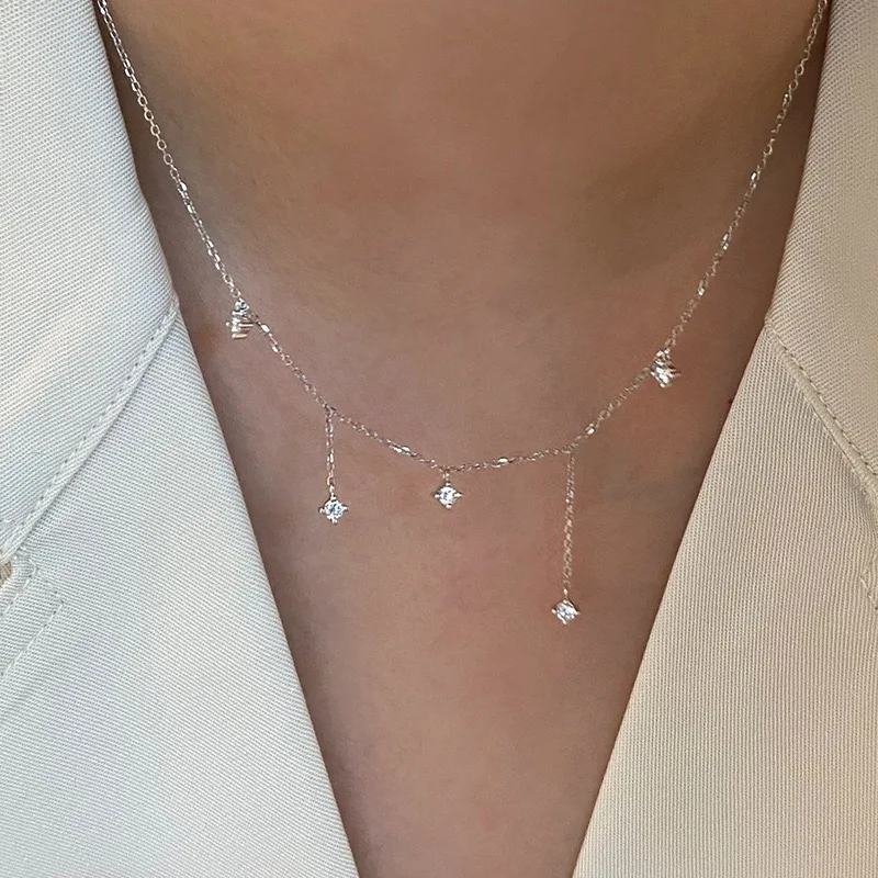 S925 Sterling Silber Halsketten Für Frauen Einfache Kette Mode Minimalistischen Anhänger Halsketten Gold Zirkon Geburtstag Geschenk
S925 Sterling Silber Halsketten Für Frauen Einfache Kette Mode Minimalistischen Anhänger Halsketten Gold Zirkon Geburtstag Geschenk