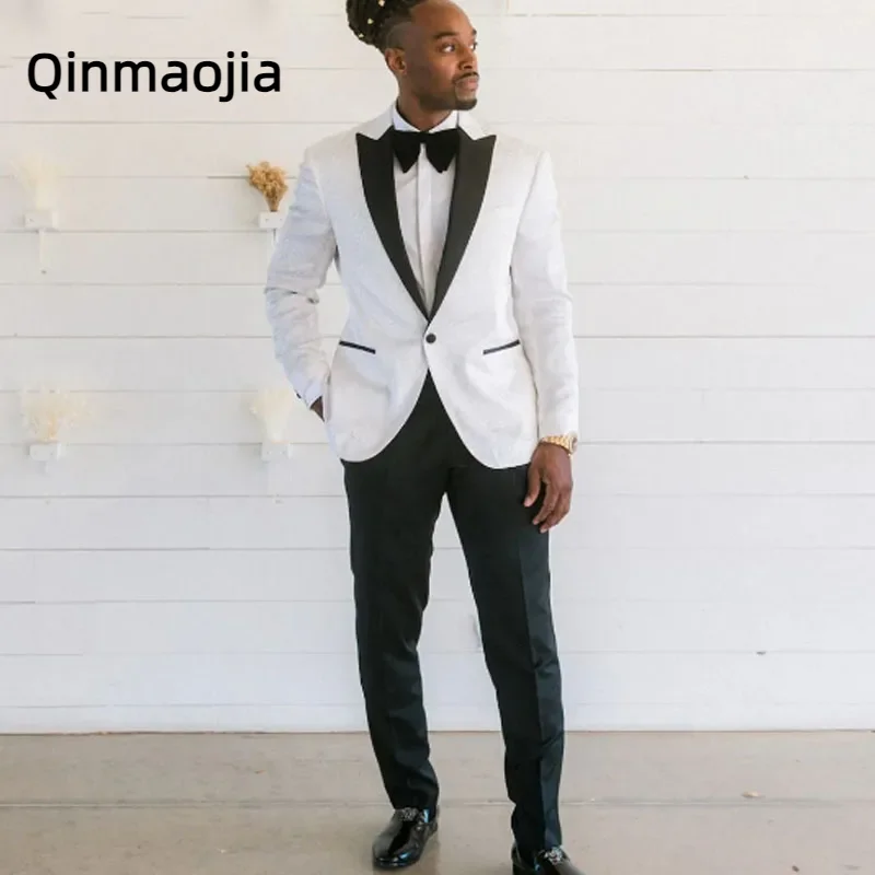Elegant Men Suits for Wedding Peaked Lapel Single Breasted Double Vent Costume Homme Mariage Eveing Dinner Clothes Costume
Elegant Men Suits for Wedding Peaked Lapel Single Breasted Double Vent Costume Homme Mariage Eveing Dinner Clothes Costume