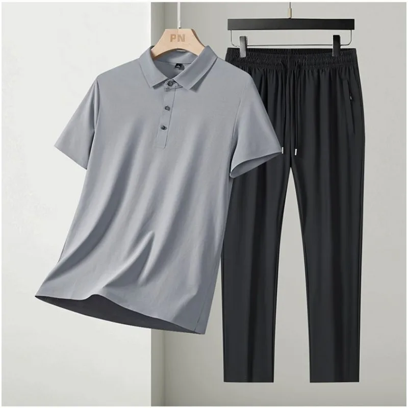 Middle Aged Men Ice Silk Two Piece Outfit Lapel Short Sleeve Polo Shirt Elastic Drawstring Long Pants Summer Casual Set
Middle Aged Men Ice Silk Two Piece Outfit Lapel Short Sleeve Polo Shirt Elastic Drawstring Long Pants Summer Casual Set