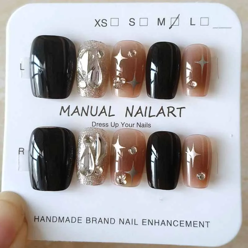 10Pcs Cool Black Stars French Light Luxury All-Match Nail Patch Press on Nails Manicure False Nail Detachable Nail Tips Nail Art
10Pcs Cool Black Stars French Light Luxury All-Match Nail Patch Press on Nails Manicure False Nail Detachable Nail Tips Nail Art