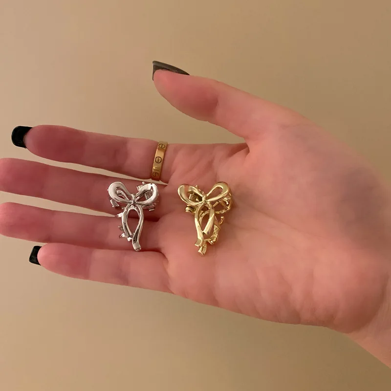 Small Metal Clip 1PCS for Women Summer Side Bangs Forehead Top Simple Bow Decor Durable Kit
Small Metal Clip 1PCS for Women Summer Side Bangs Forehead Top Simple Bow Decor Durable Kit