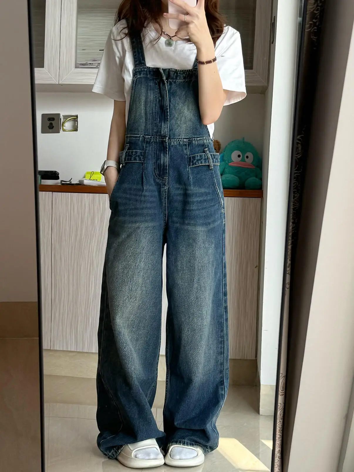 Retro American Washed Denim Overalls Women's Spring Summer Loose Comfortable Commute Versatile Slim Straight Wide Leg Pants
Retro American Washed Denim Overalls Women's Spring Summer Loose Comfortable Commute Versatile Slim Straight Wide Leg Pants