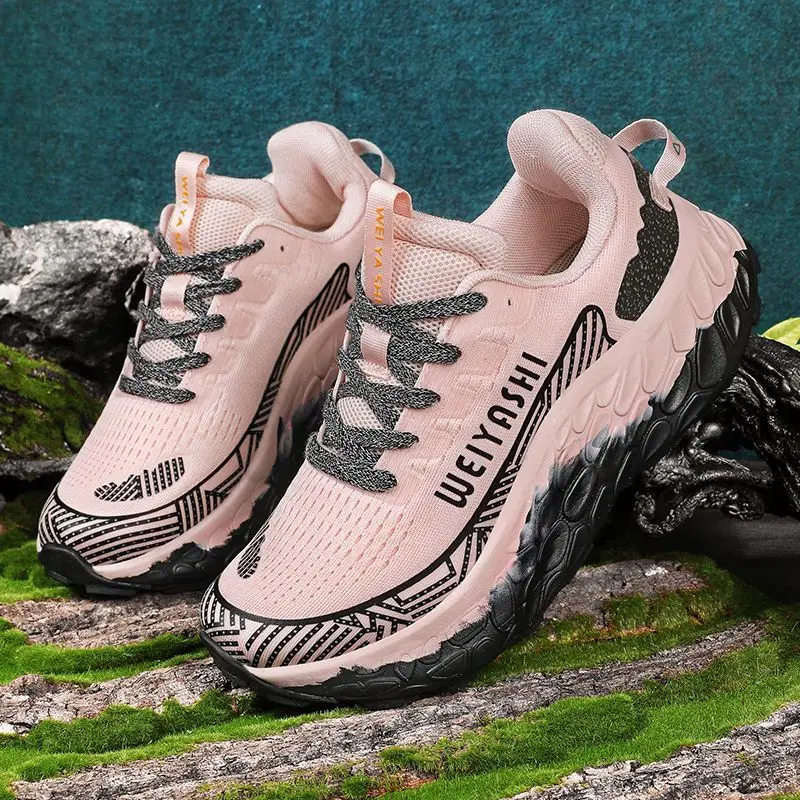 2025 New men's and women's sports shoes, non-slip shock-absorbing long-distance running shoes
2025 New men's and women's sports shoes, non-slip shock-absorbing long-distance running shoes