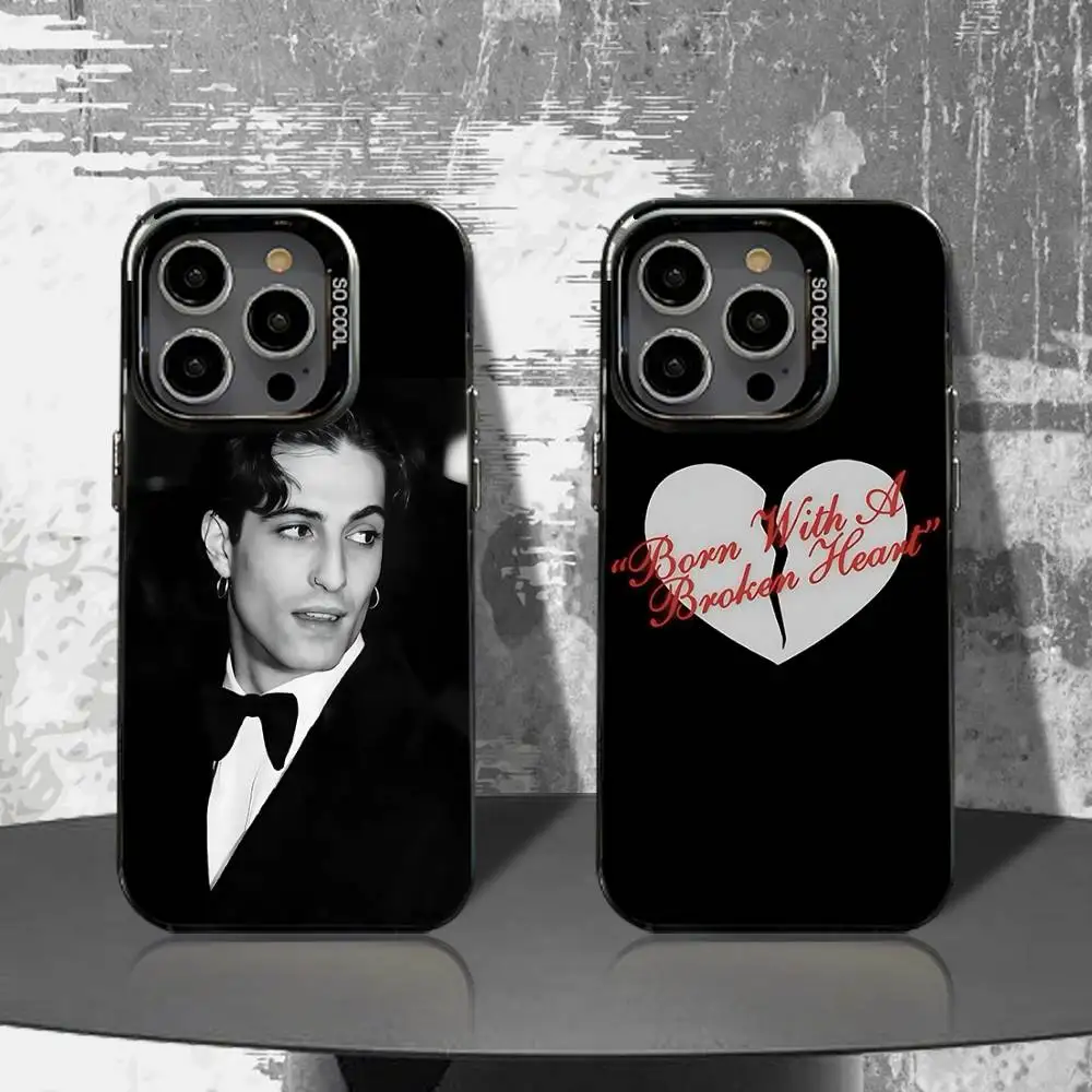 D-Damiano D-David Singer Phone Case For iPhone 16,15,14,13,12,11,Pro,XS,Max,Plus,Mini,SE4,E Black Matte Shockproof Cover
D-Damiano D-David Singer Phone Case For iPhone 16,15,14,13,12,11,Pro,XS,Max,Plus,Mini,SE4,E Black Matte Shockproof Cover