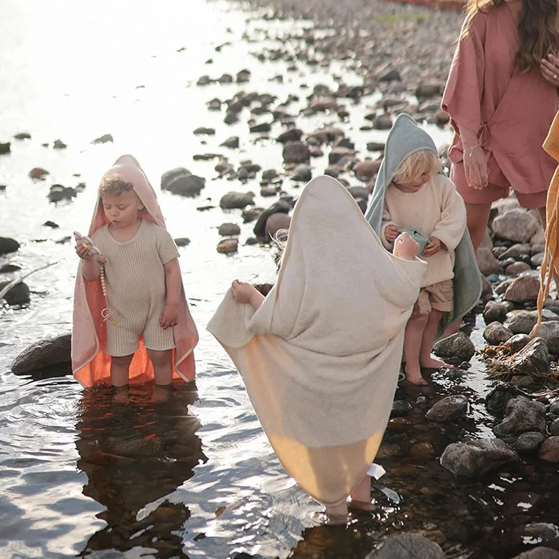 Coral Velvet Baby Bath Towel Children's Hooded Bath Towel Cape Newborn Bathrobe
Coral Velvet Baby Bath Towel Children's Hooded Bath Towel Cape Newborn Bathrobe
