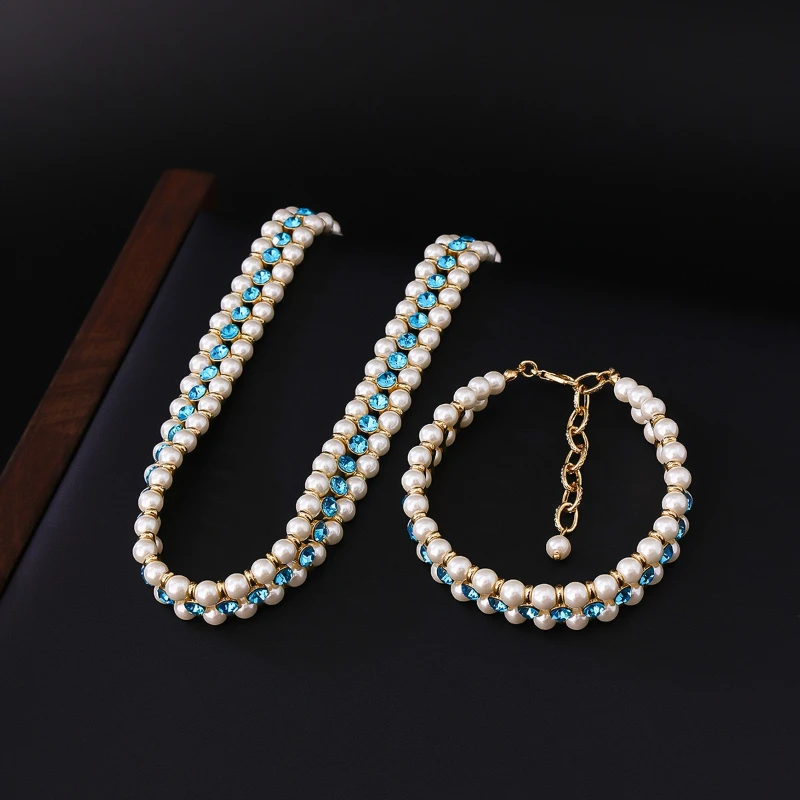 French Luxury Pearl Diamond Embedded Necklace Heavy Work Personality Design Sensation Jewelry Set Elegantly Designed Choker
French Luxury Pearl Diamond Embedded Necklace Heavy Work Personality Design Sensation Jewelry Set Elegantly Designed Choker
