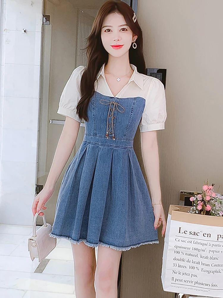Summer Blue Denim Patchwork White Polo Collar Midi Dress Women Fashion Bow Bandage Dress 2025 Korean Elegant Bodycon Party Dress
Summer Blue Denim Patchwork White Polo Collar Midi Dress Women Fashion Bow Bandage Dress 2025 Korean Elegant Bodycon Party Dress