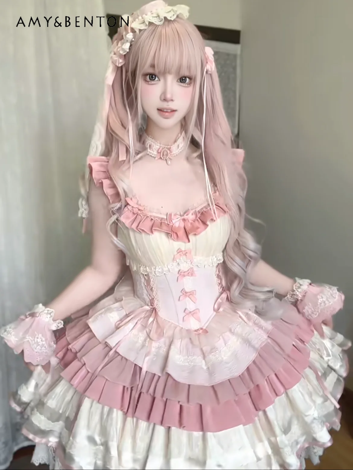 Elegant Temperament Ballet Style Lolita Evening Dress Birthday Dress for Women Ruffled Flying Sleeves Patchwork Slim Tutu Dress
Elegant Temperament Ballet Style Lolita Evening Dress Birthday Dress for Women Ruffled Flying Sleeves Patchwork Slim Tutu Dress