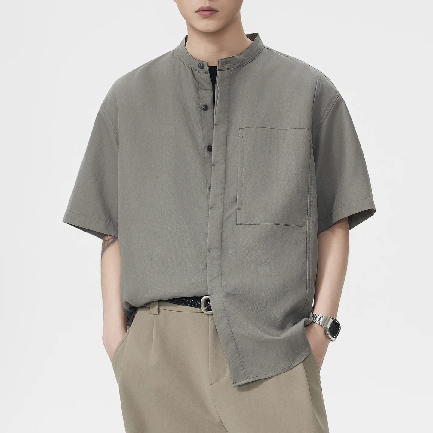 Summer Shirt Men Fashion Vintage Stand Collar Short Sleeve Loose Casual Commute Shirt Japanese Korean Streetwear Shirts Tops
Summer Shirt Men Fashion Vintage Stand Collar Short Sleeve Loose Casual Commute Shirt Japanese Korean Streetwear Shirts Tops