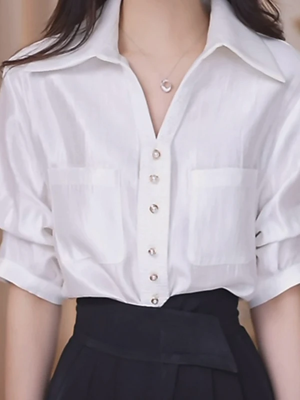 Новинка: Женская летняя блузка из ацетатного атласа с V-образным вырезом, свободного кроя, в корейском стиле, для повседневной носки, с эффектом высокой драпировки на плечах.
Новинка: Женская летняя блузка из ацетатного атласа с V-образным вырезом, свободного кроя, в корейском стиле, для повседневной носки, с эффектом высокой драпировки на плечах.