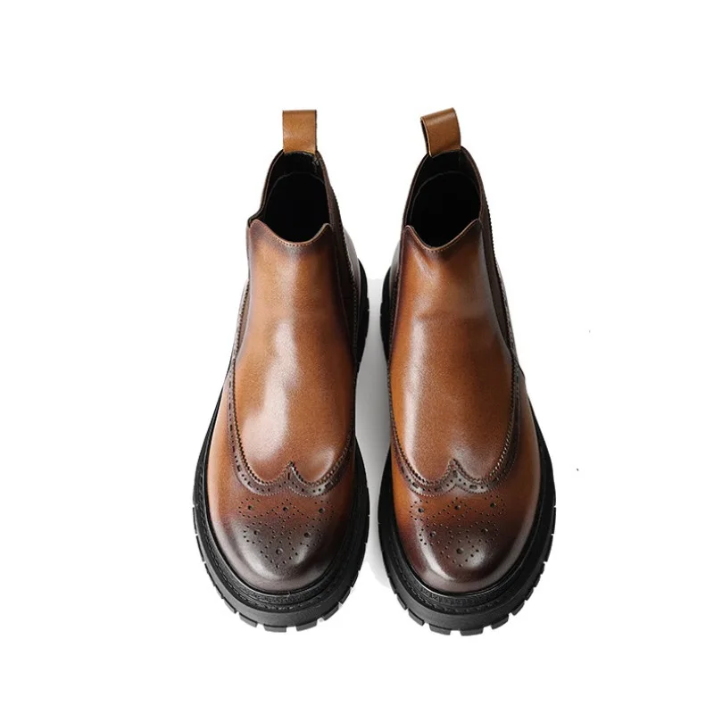 2024 new men's boots fashion business style retro high-top shoes man cowhide carved soft leather surface comfortable casual wear
2024 new men's boots fashion business style retro high-top shoes man cowhide carved soft leather surface comfortable casual wear
