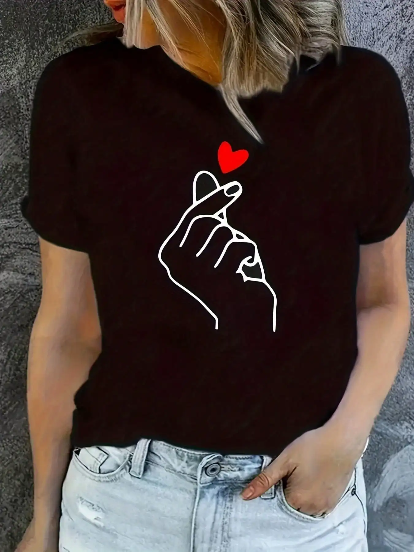 Women's Short Sleeve Graphic T-Shirt Black with Red Heart & Peace Sign Print, Round Neck Casual Top Machine Washable Fashion Tee
Women's Short Sleeve Graphic T-Shirt Black with Red Heart & Peace Sign Print, Round Neck Casual Top Machine Washable Fashion Tee