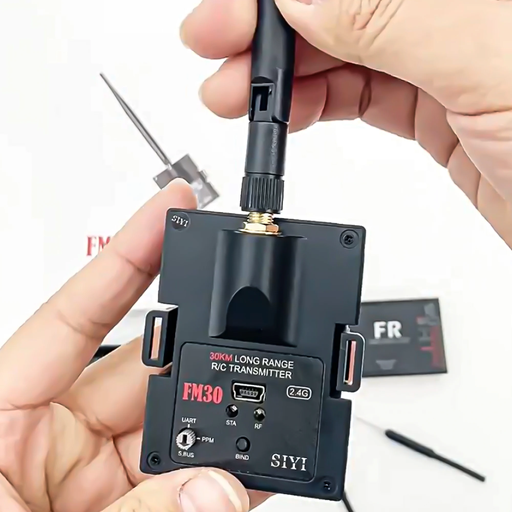 digital remote integrated Bluetooth high-frequency head SIYI FM30
digital remote integrated Bluetooth high-frequency head SIYI FM30