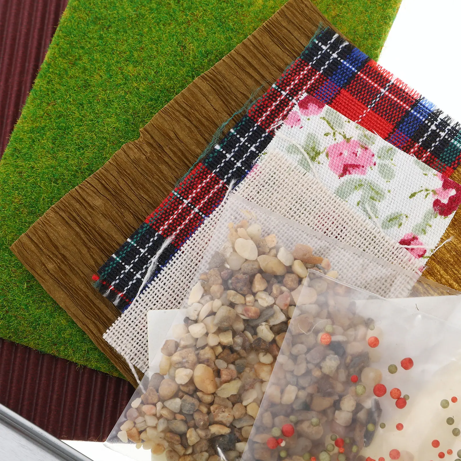 1Set Box Theater DIY Miniature Kit Puzzle Creative Home Decoration Display Stand for Kids Box Theater Toy DIY Home Kit
1Set Box Theater DIY Miniature Kit Puzzle Creative Home Decoration Display Stand for Kids Box Theater Toy DIY Home Kit