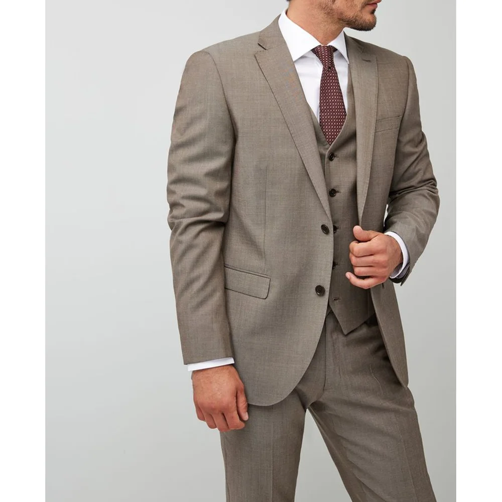 New Gentlemen Single Breasted Pink Peak Lapel 3 Pieces(Jacket+Pants+Vest) Male Formal Wedding Party Set
New Gentlemen Single Breasted Pink Peak Lapel 3 Pieces(Jacket+Pants+Vest) Male Formal Wedding Party Set