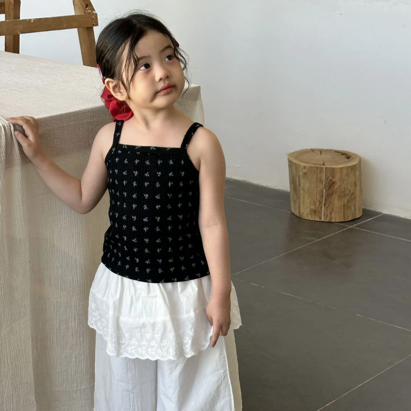 Kids Suspenders Vest Baby Girls Sling T-shirt Summer Dot Print Casual Chidren’s Cotton Shirts Tops Kids Clothes Outfits 2-8Years
Kids Suspenders Vest Baby Girls Sling T-shirt Summer Dot Print Casual Chidren’s Cotton Shirts Tops Kids Clothes Outfits 2-8Years