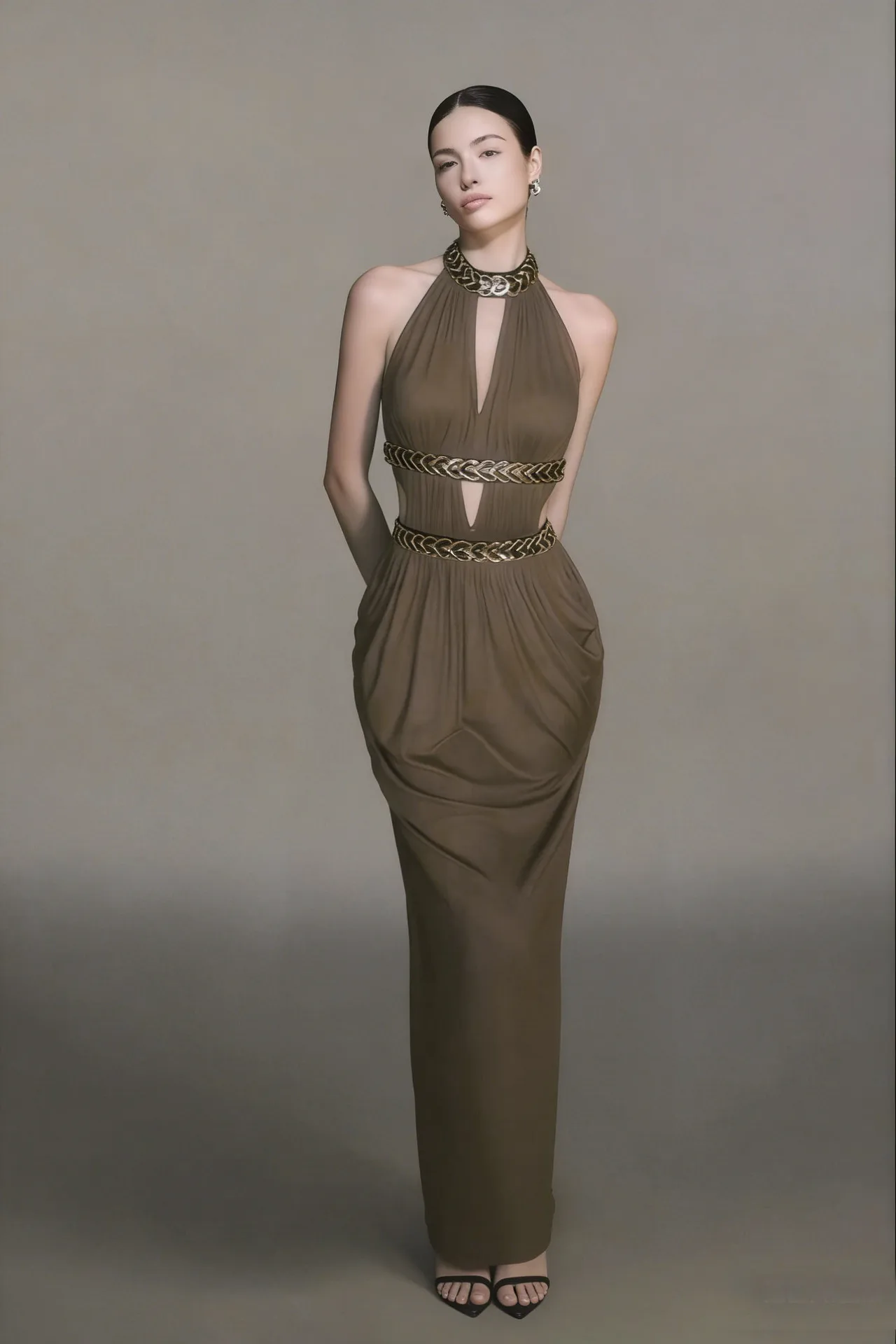 High Quality Hollowed-out Sequin Dresses Spring Women Halter Neck Sleeveless Long Dress High Waist Backless Floor Length Dress
High Quality Hollowed-out Sequin Dresses Spring Women Halter Neck Sleeveless Long Dress High Waist Backless Floor Length Dress