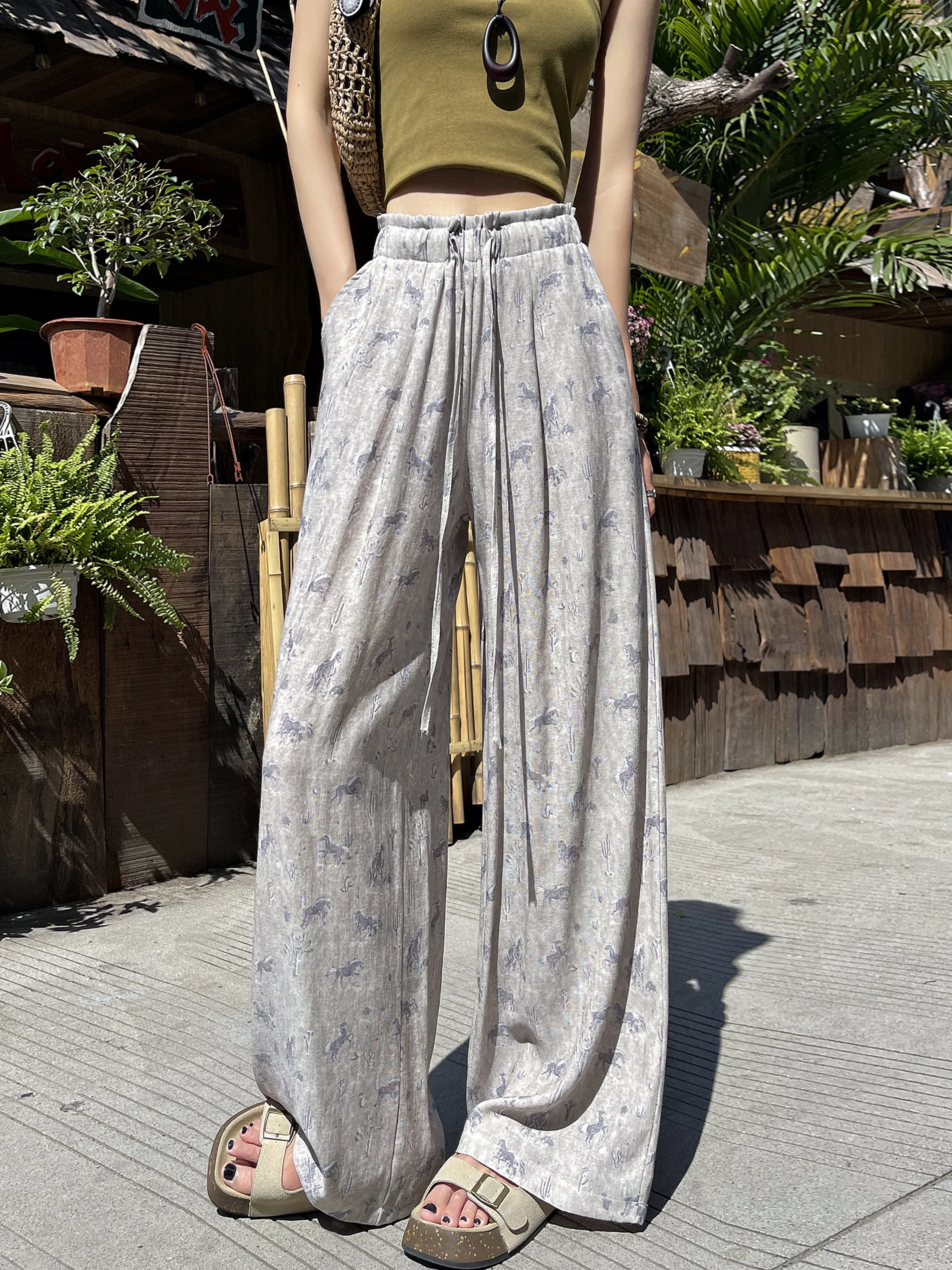 Ice Silk Drawstring Wide Leg Pants Women Summer New Loose Slimming Casual Drape Thin Straight Floor-Length Pants
Ice Silk Drawstring Wide Leg Pants Women Summer New Loose Slimming Casual Drape Thin Straight Floor-Length Pants