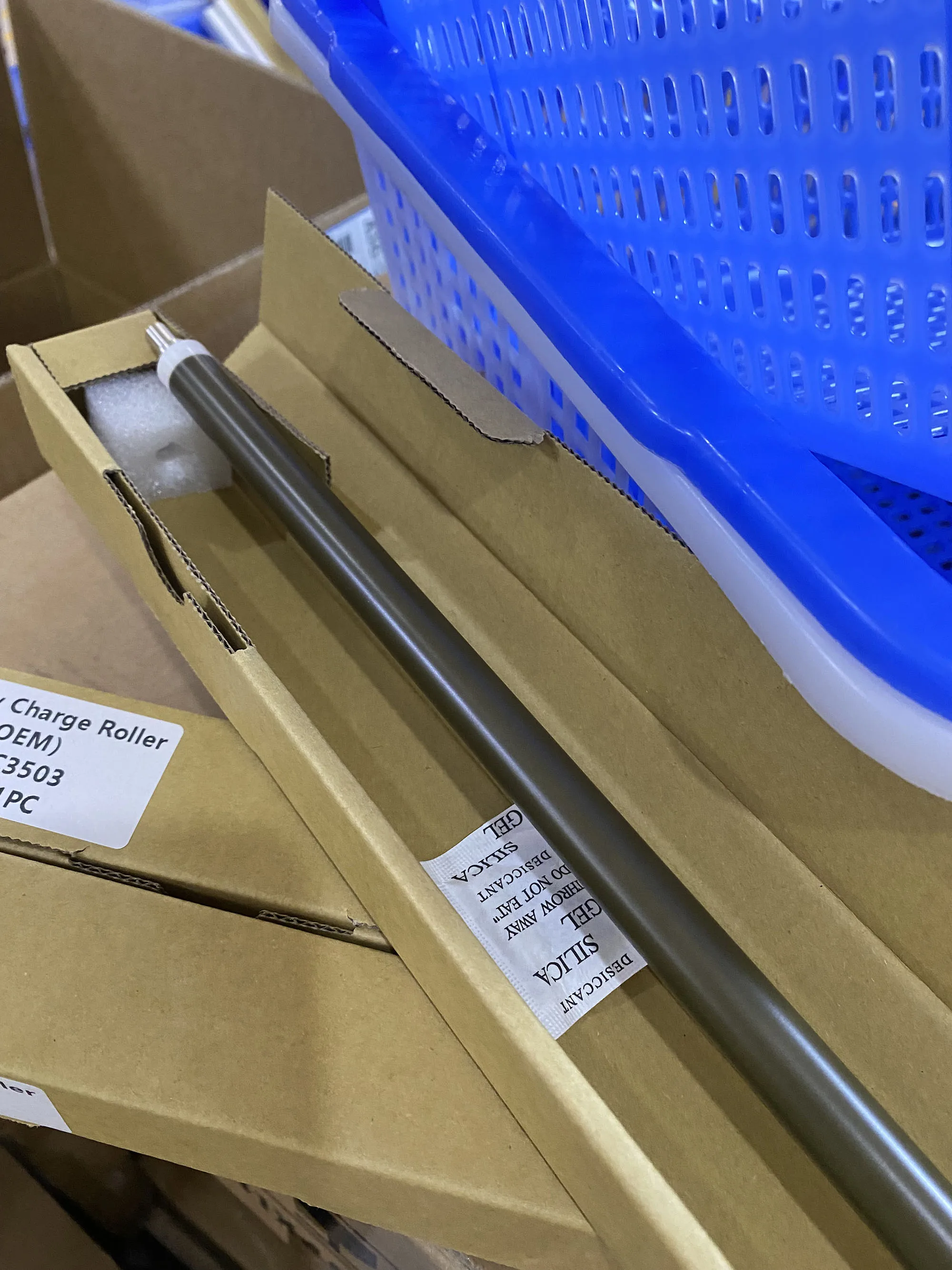 1X OEM Brown Color Primary Charger Roller For Ricoh MPC3003 3503 3004 3504 4503 5503 6003 4504 5504 6004 IMC3000 PCR AD02-7050
1X OEM Brown Color Primary Charger Roller For Ricoh MPC3003 3503 3004 3504 4503 5503 6003 4504 5504 6004 IMC3000 PCR AD02-7050