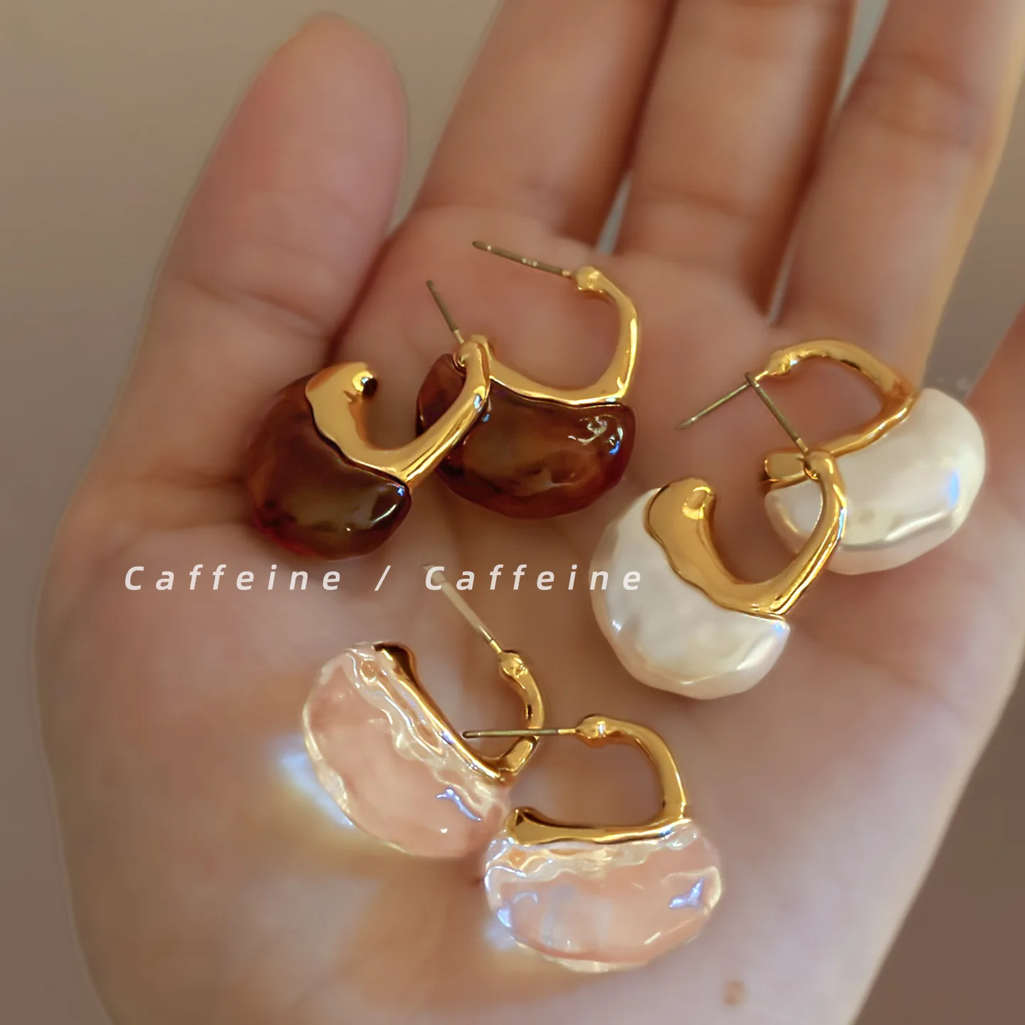 2026 New Trendy Water Drop Stud Earrings for Women Fashion Copper Plated Golden Jewelry Transparent Accessories for Party
2026 New Trendy Water Drop Stud Earrings for Women Fashion Copper Plated Golden Jewelry Transparent Accessories for Party