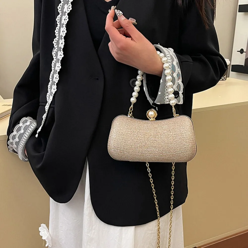 Retro Glitter Evening Banquet Bag Wrist Bag Large Capacity Pearl Box Handbag Elegant Crossbody Ladies Clutch Bag Women
Retro Glitter Evening Banquet Bag Wrist Bag Large Capacity Pearl Box Handbag Elegant Crossbody Ladies Clutch Bag Women
