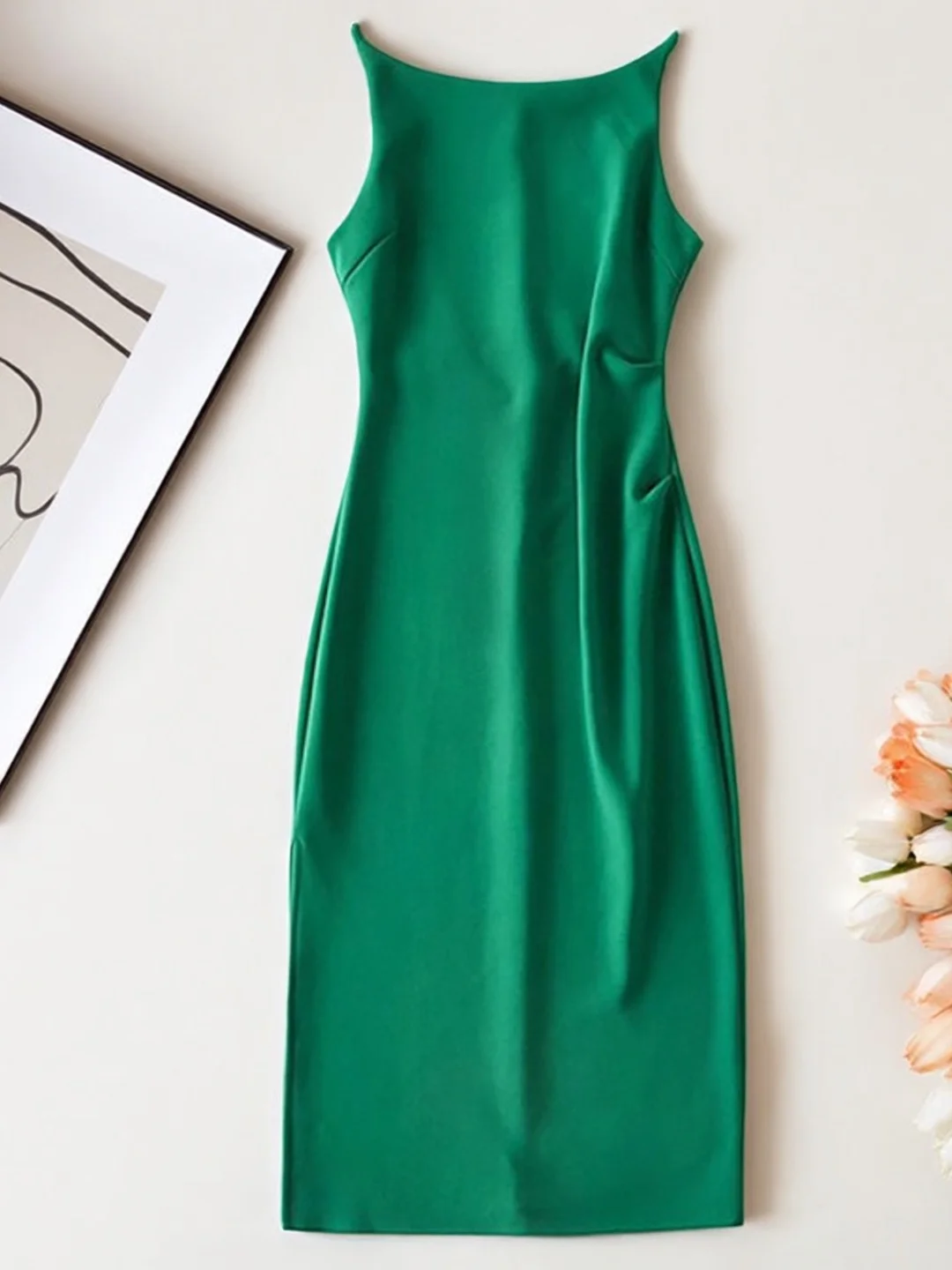 Elegant Green Strapless Bodycon Dress Mid-Length A-Line Skirt Slimming Base Layer Summer Season Ladies' Fashion Interview
Elegant Green Strapless Bodycon Dress Mid-Length A-Line Skirt Slimming Base Layer Summer Season Ladies' Fashion Interview