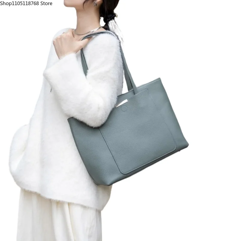 Большая большая сумка из натуральной яловой кожи, женская модная дорожная сумка на плечо, сшитая вручную предметы первой необходимости для работы и путешествий
Большая большая сумка из натуральной яловой кожи, женская модная дорожная сумка на плечо, сшитая вручную предметы первой необходимости для работы и путешествий