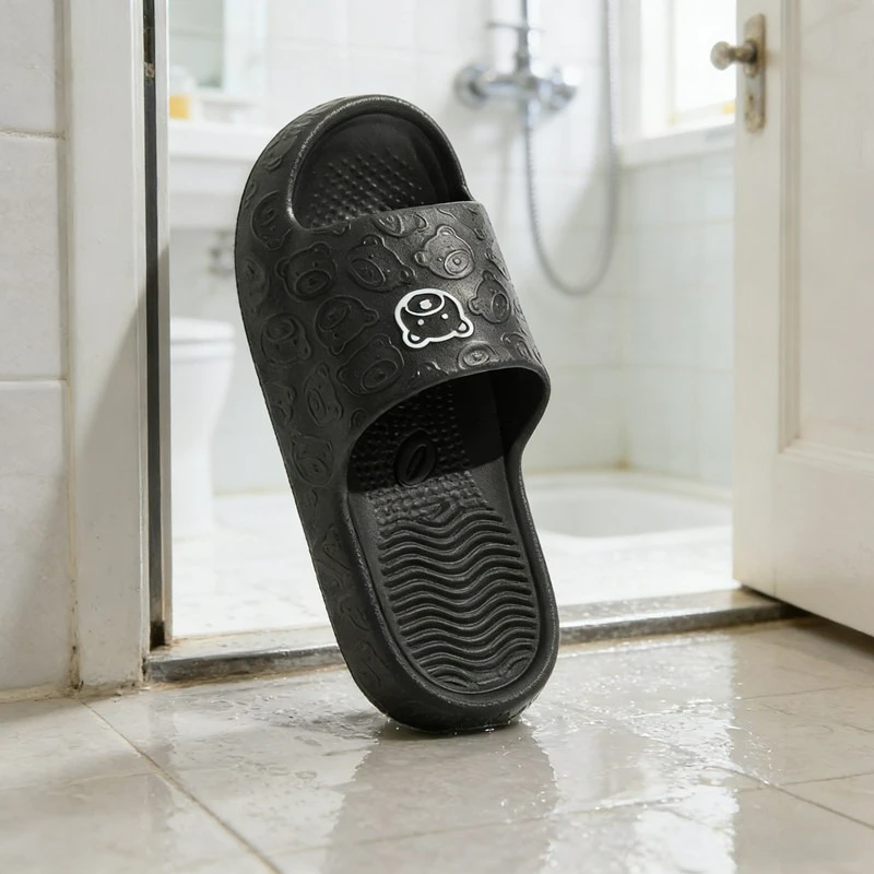 Новинка 2026, мужские удобные тапочки с эмблемой медведя, уютные тапочки без шнуровки для спальни и ванной комнаты, нескользящие мягкие домашние и уличные тапочки
Новинка 2026, мужские удобные тапочки с эмблемой медведя, уютные тапочки без шнуровки для спальни и ванной комнаты, нескользящие мягкие домашние и уличные тапочки