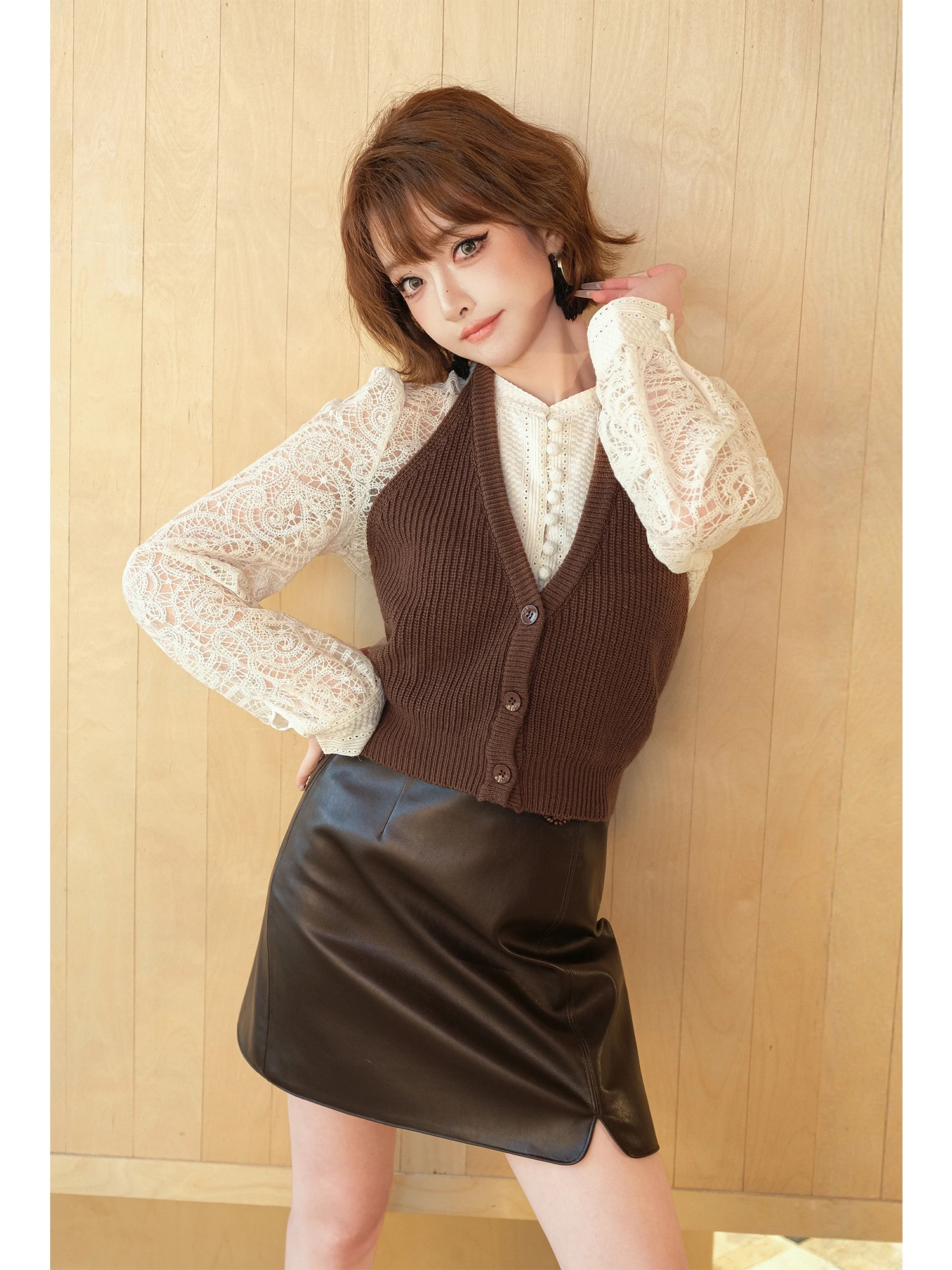 MIUCO Lace Knitted Sweetheart Vest Top Set French Sle Long Sve V-Ne Breathable Comfortable Two-Piece Inner Wear irt
MIUCO Lace Knitted Sweetheart Vest Top Set French Sle Long Sve V-Ne Breathable Comfortable Two-Piece Inner Wear irt