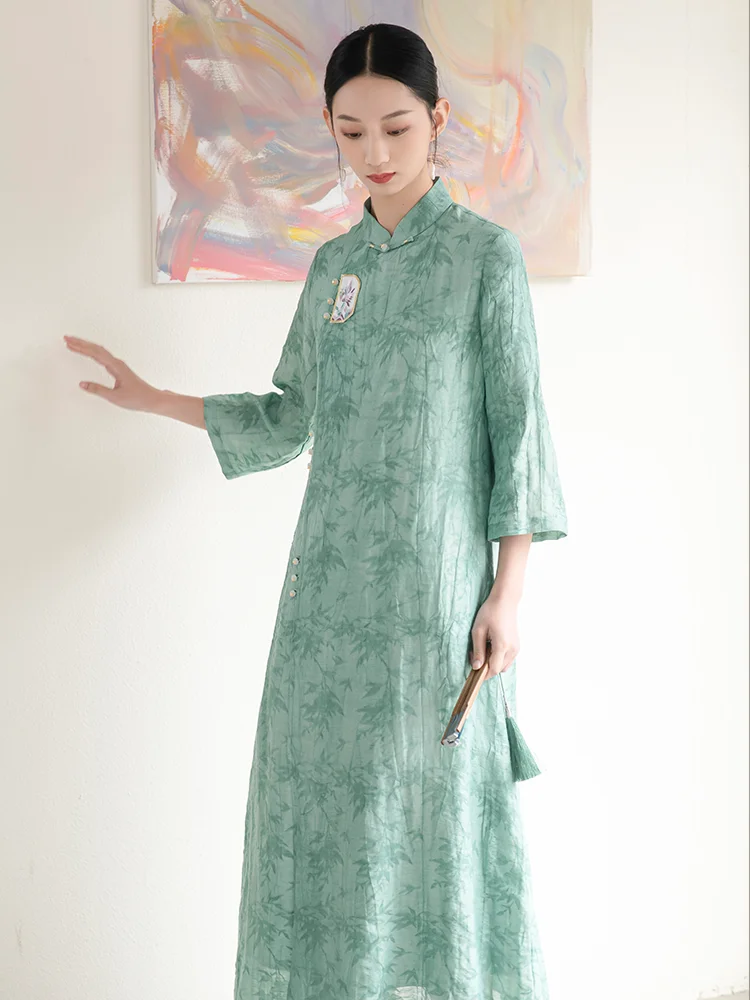 Ele женская, лето 2023, новинка китайского Sle Zen, высококачественная льняная одежда с вышитыми пуговицами Dr, винтажная модная повседневная одежда
Ele женская, лето 2023, новинка китайского Sle Zen, высококачественная льняная одежда с вышитыми пуговицами Dr, винтажная модная повседневная одежда