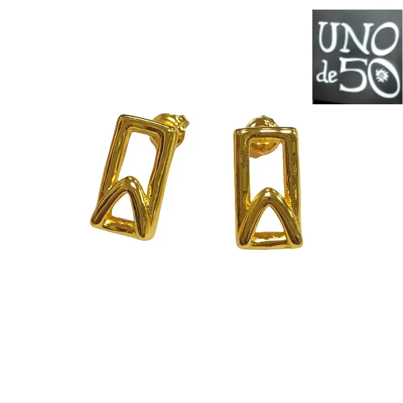 2024 Selling Exquisite High Quality UNO DE 50 Fashion Classic 925 Earrings Jewelry Romantic Holiday Gift
2024 Selling Exquisite High Quality UNO DE 50 Fashion Classic 925 Earrings Jewelry Romantic Holiday Gift