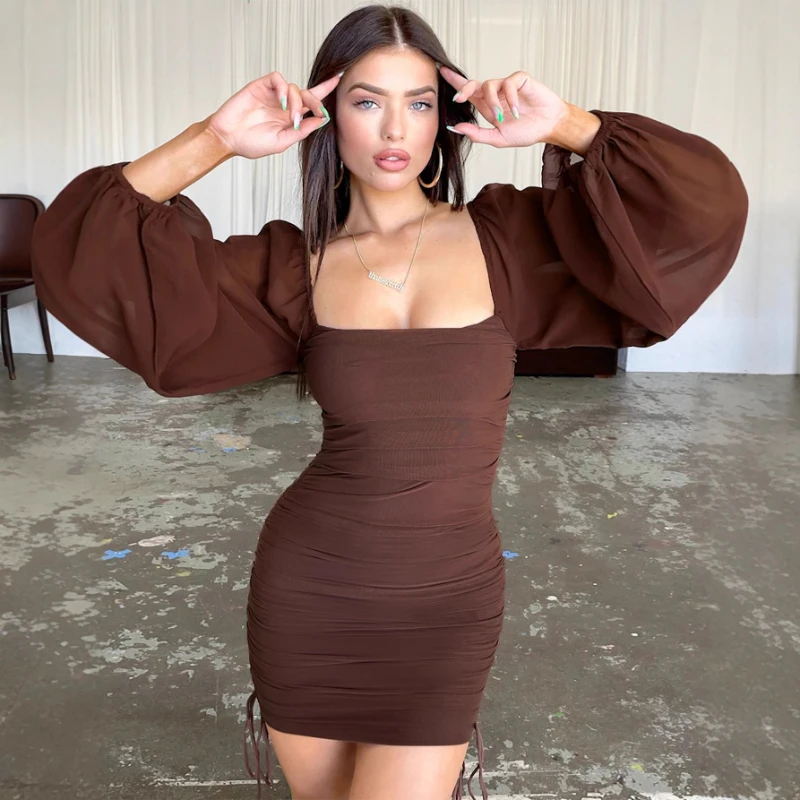 2026 Spring New Square Collar Solid Color Sexy Hollow Link Folded Hip Wrapping Dress
2026 Spring New Square Collar Solid Color Sexy Hollow Link Folded Hip Wrapping Dress